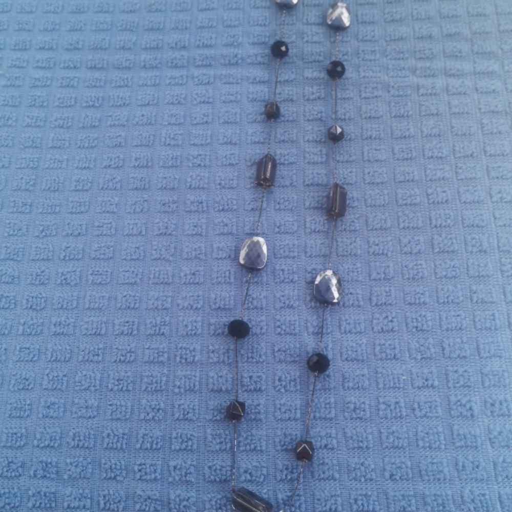 Necklack - Picture 2 of 2